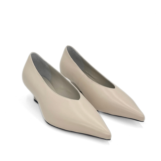 JoJo Leather Wedge Pumps