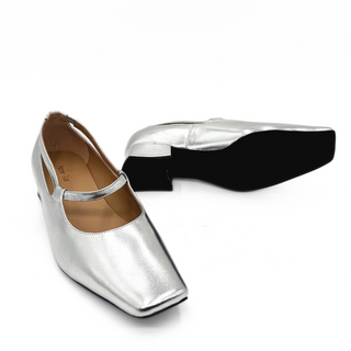 Manna Leather Pumps