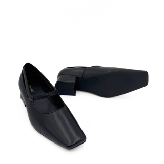 Manna Leather Pumps
