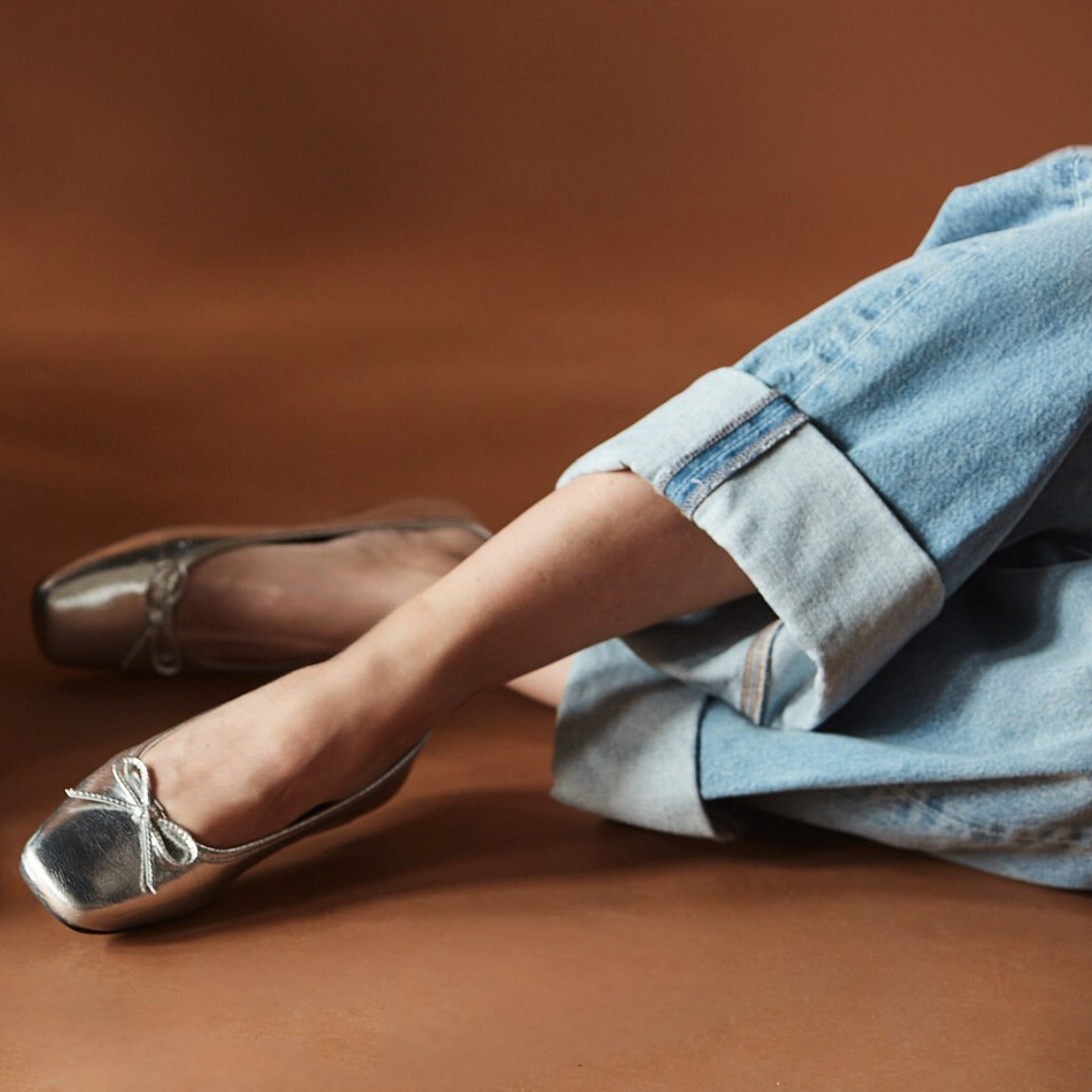 womens silver dress flats FitFlop Women's Delicato Bow Ballet Flats - Silver